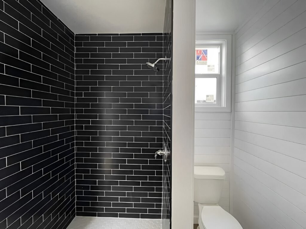 Customized 40ft Shipping Container Made into Luxurious 1 Bedroom - Image 4
