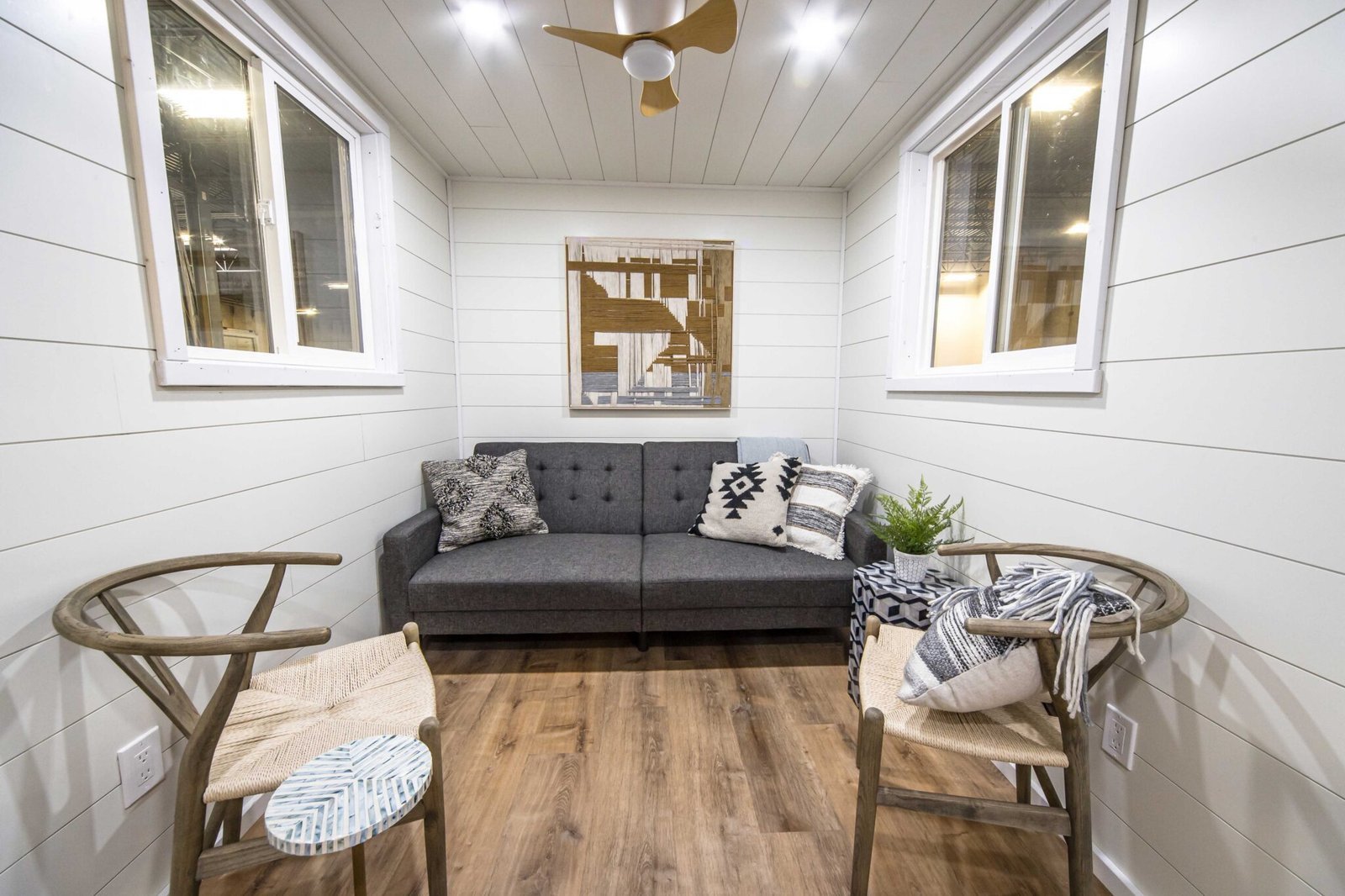20FT Ezra Modern Container Home | Turnkey Tiny House | Portable Prefab Container Home - Image 8