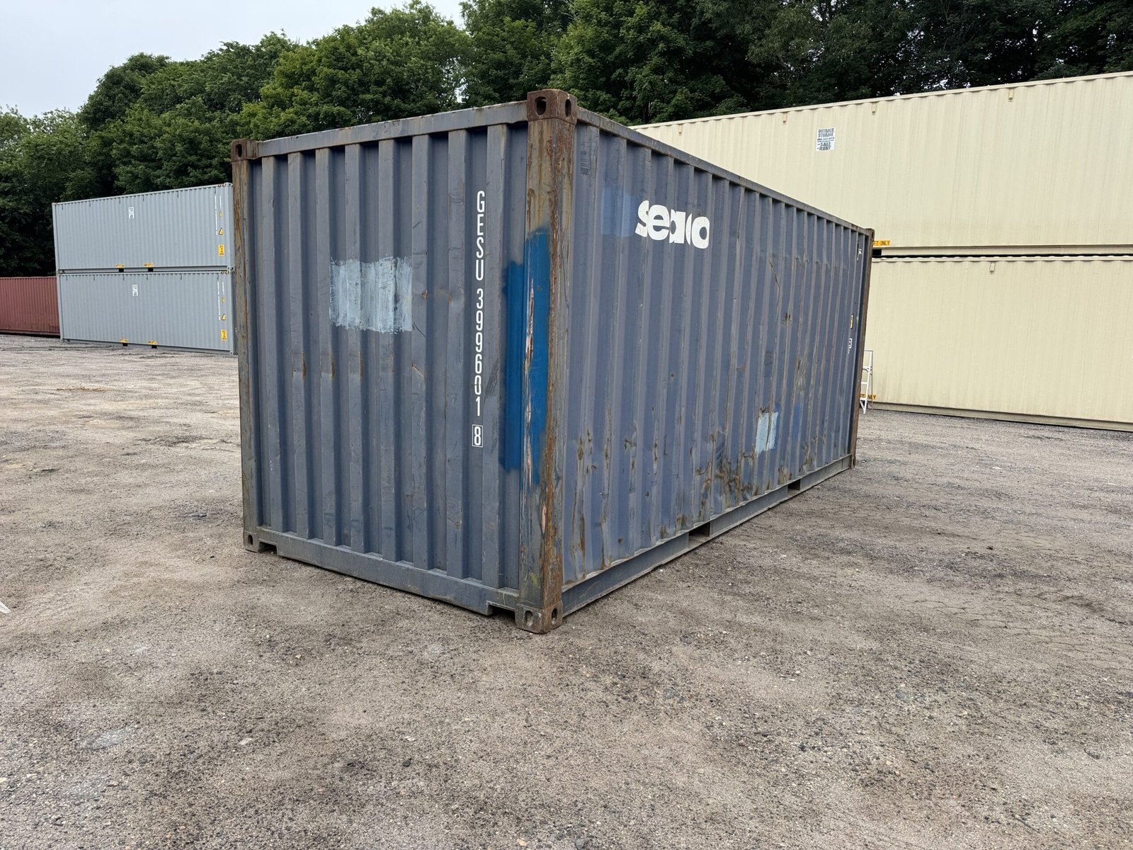 20ft Used Shipping Container - Wind & Watertight - Blue - Unit GESU399601-8 - Image 10