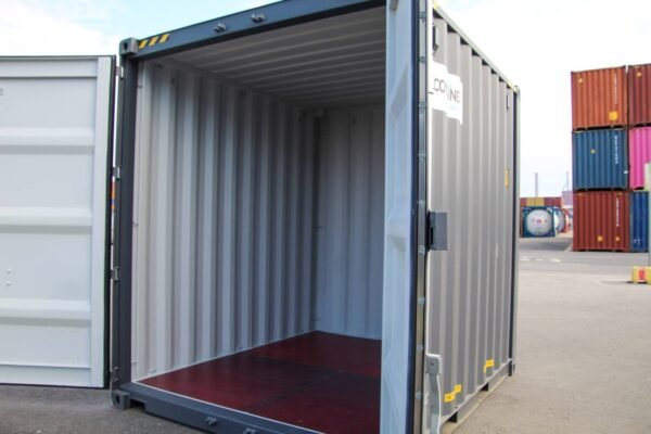 10-hc-shipping-container-mc-containers-11-1536x1024-1.jpg 10' HC ISO shipping container