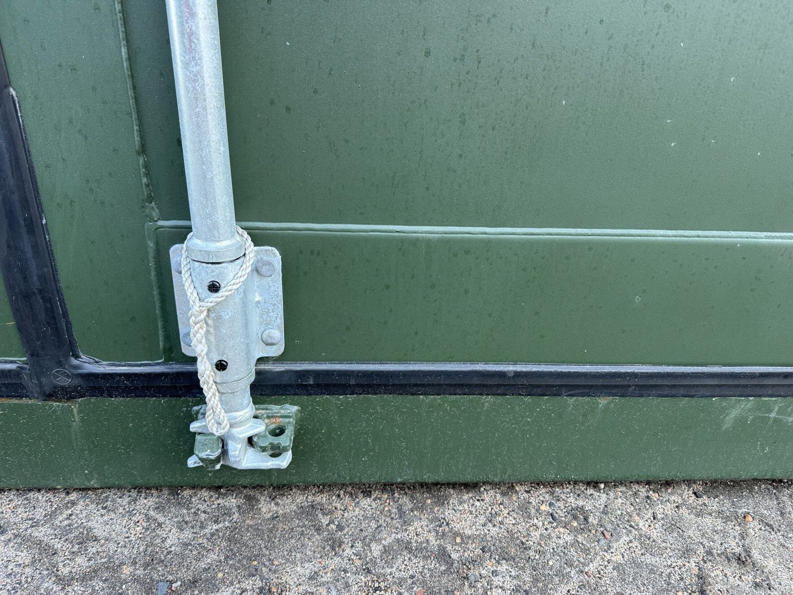 40ft New High Cube Shipping Container - Wind & Watertight - Green - Unit BBUU480274-7 - Image 7
