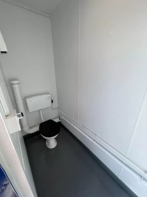 16ft-x-9ft-3-1-Toilet-Block-Shipping-Container-1-2.webp 16ft x 9ft 3 + 1 Toilet Block Shipping Container