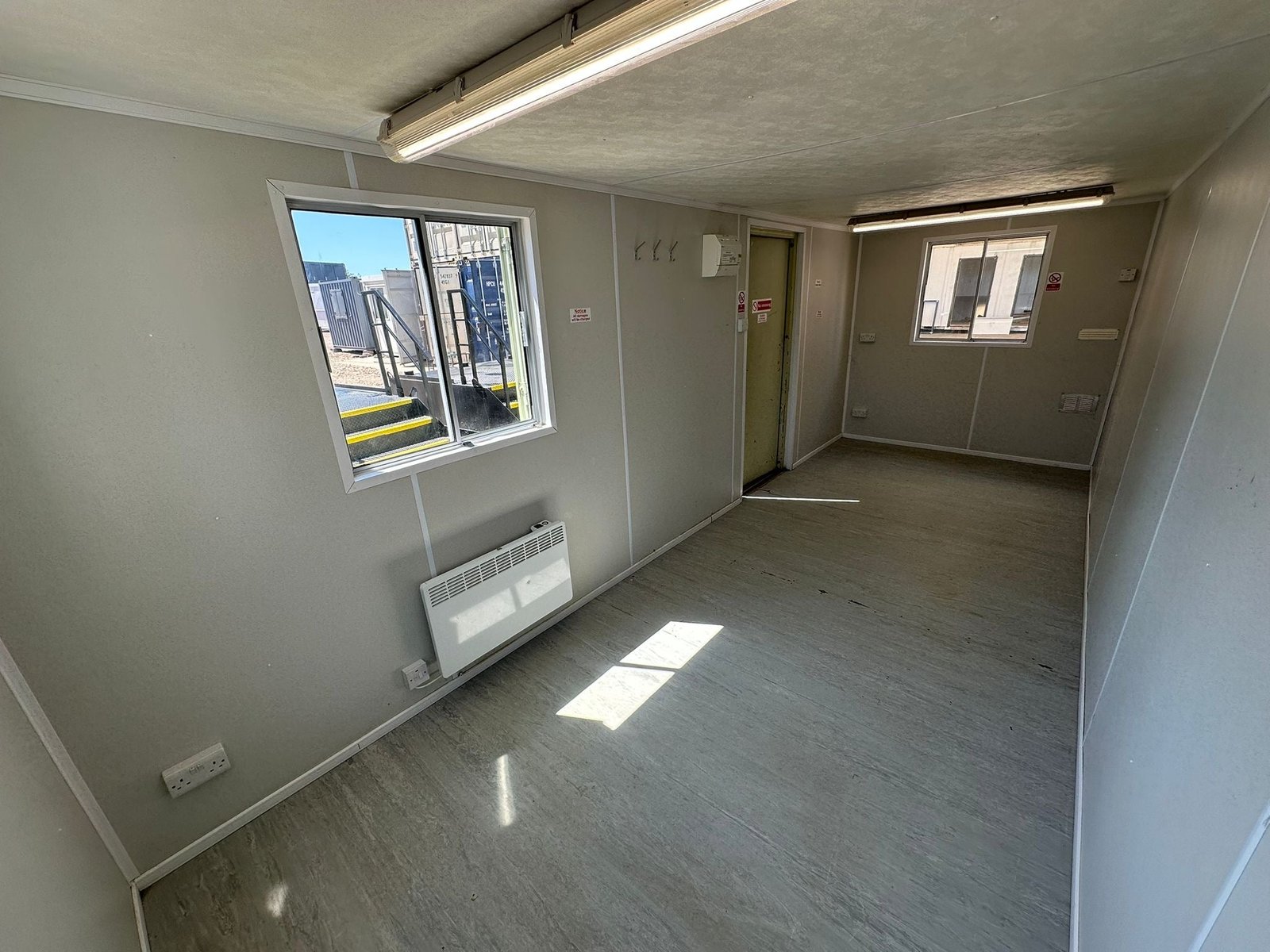 21x8ft - Canteen / Office - Building Site Accommodation - Portable Anti-Vandal - Image 4
