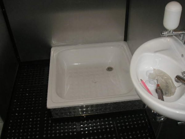 20E280B2-ACCOMMODATION-UNITS-d.jpg 20' ACCOMMODATION UNIT FOR SALE