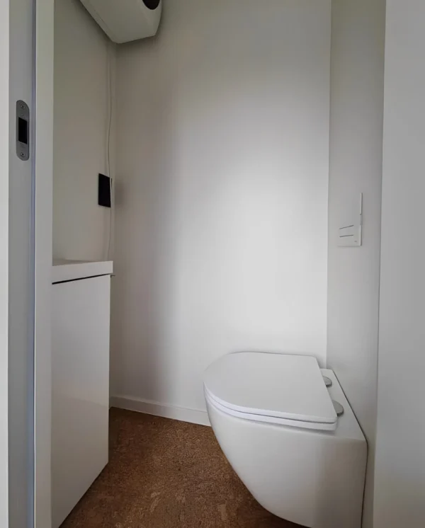 20ft x 12ft Ready-to-Use Home/Office Container Key Features