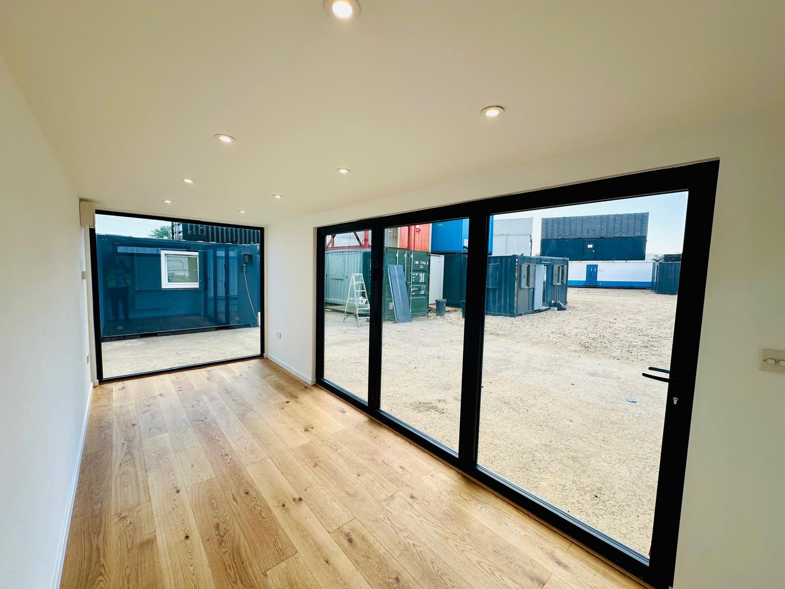 20x8ft CUSTOM SHIPPING CONTAINER CONVERSION - Portable Building - Garden Office - No 1237 - Image 6