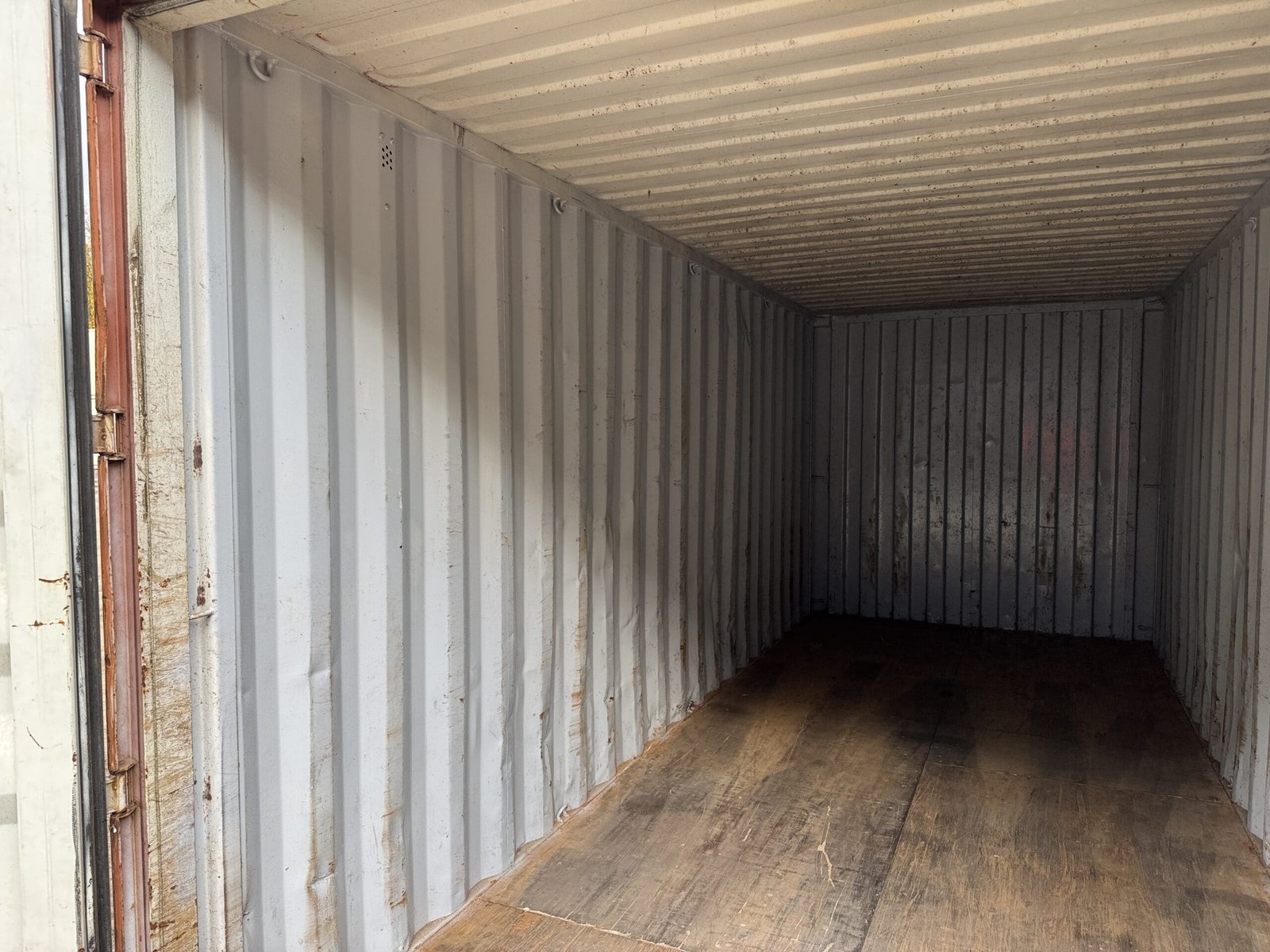 20ft Used Shipping Container - Wind & Watertight - Red - Unit TCLU269739-8 - Image 7