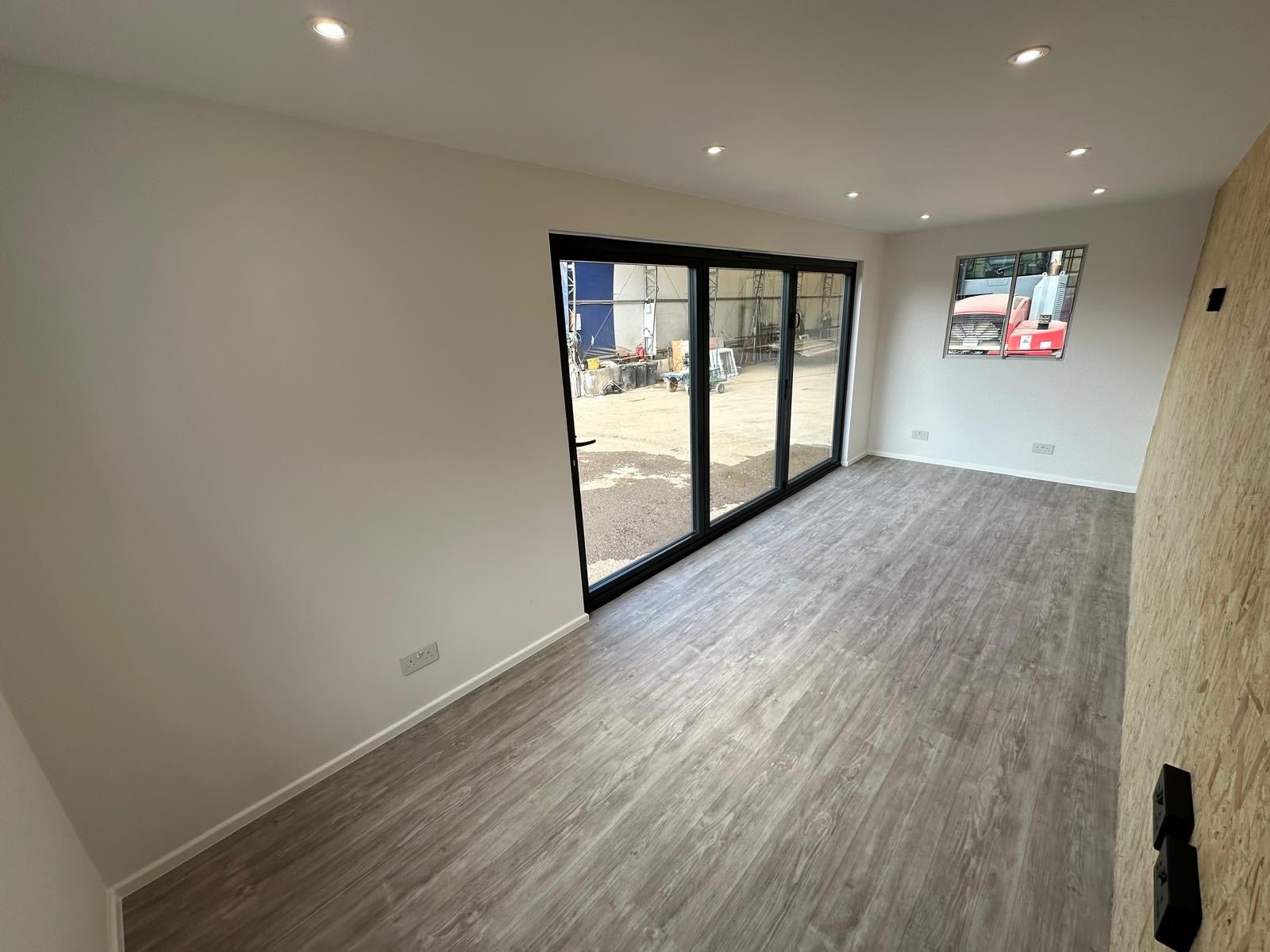 21x8ft - CUSTOM Cabin - Office / Canteen - Bifolding Door - Portable Building - No 1356 - Image 8