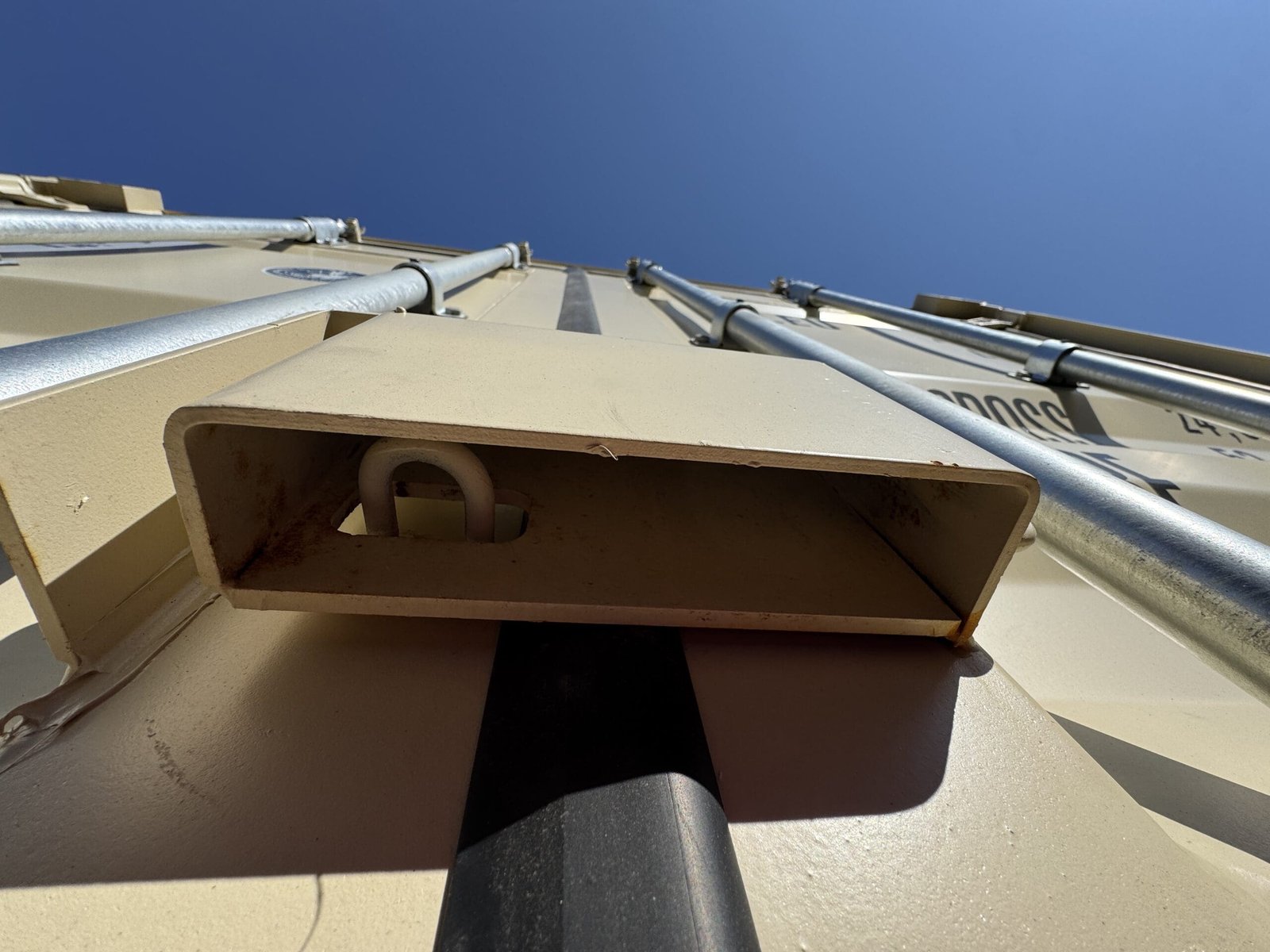 40ft New High Cube Shipping Container - Wind & Watertight - Beige - Unit YLEU252005-1 - Image 5