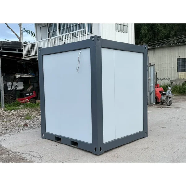3_b4341571-6131-4f09-a959-17f55f5f5f1f_900x-1.webp Portable Restroom with Shower 6.6×6.1ft Unit