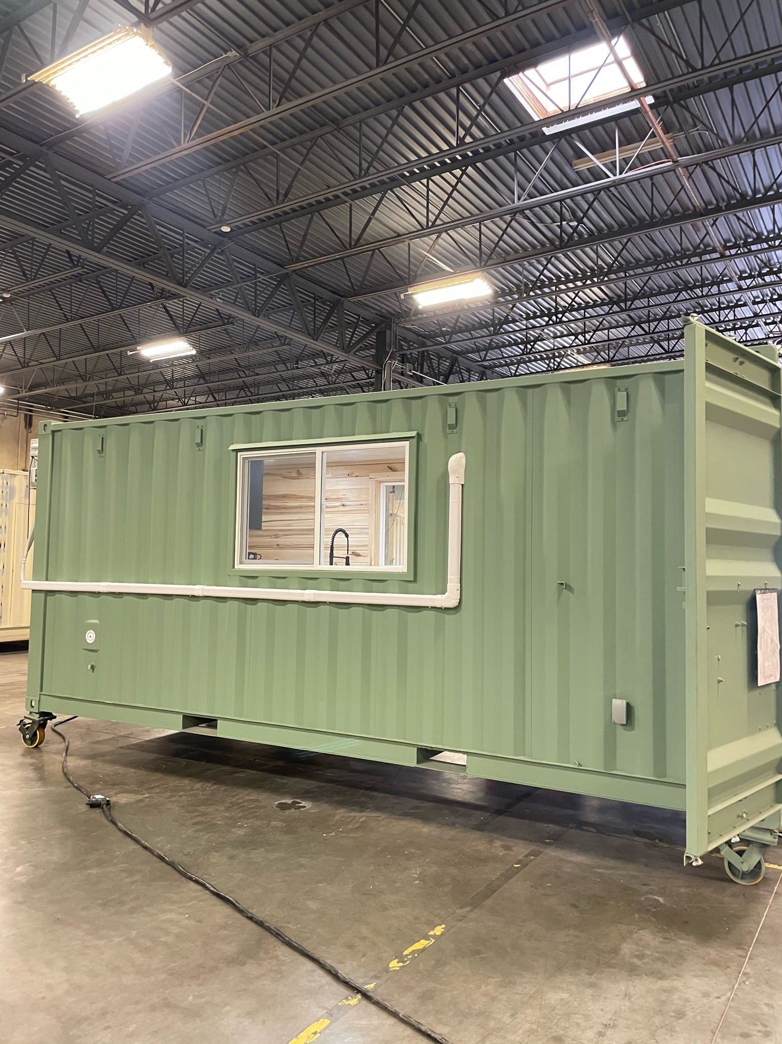 20FT Jack Hunting Container Cabin | Off-Grid Container Home with Kitchen & Rooftop Deck - Image 10