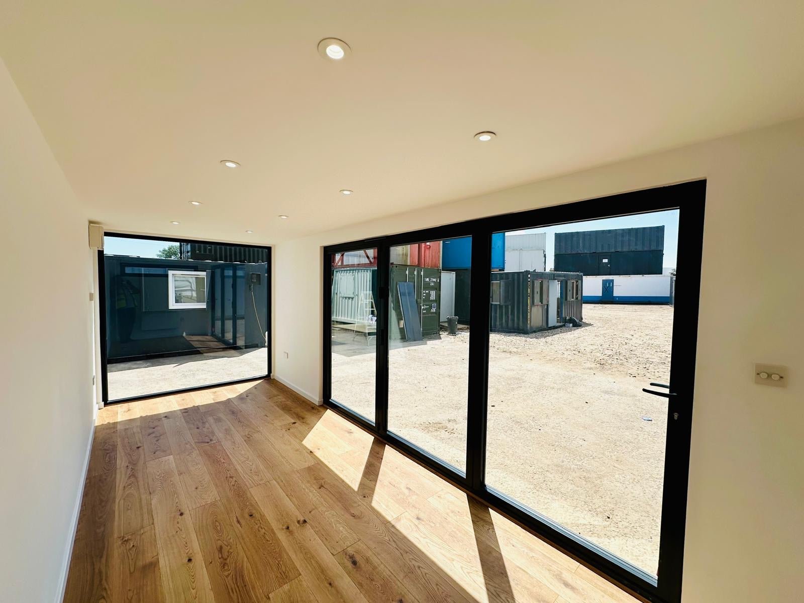 20x8ft CUSTOM SHIPPING CONTAINER CONVERSION - Portable Building - Garden Office - No 1237 - Image 4