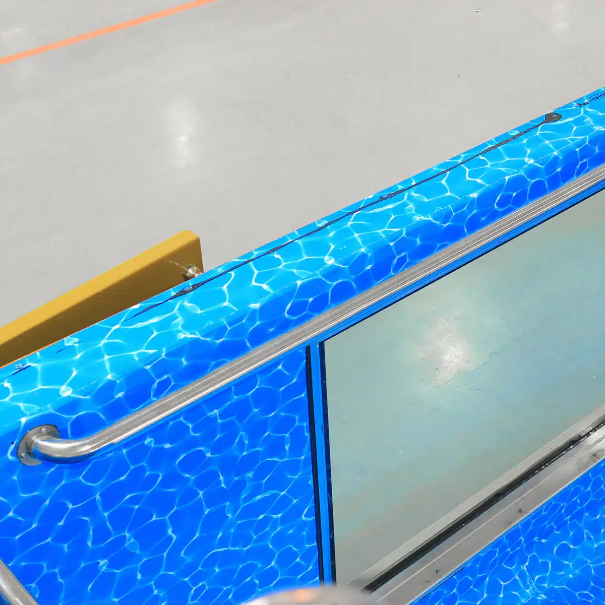 20ft Luxury Container Swimming Pool with Glass Viewing Panel - Image 10