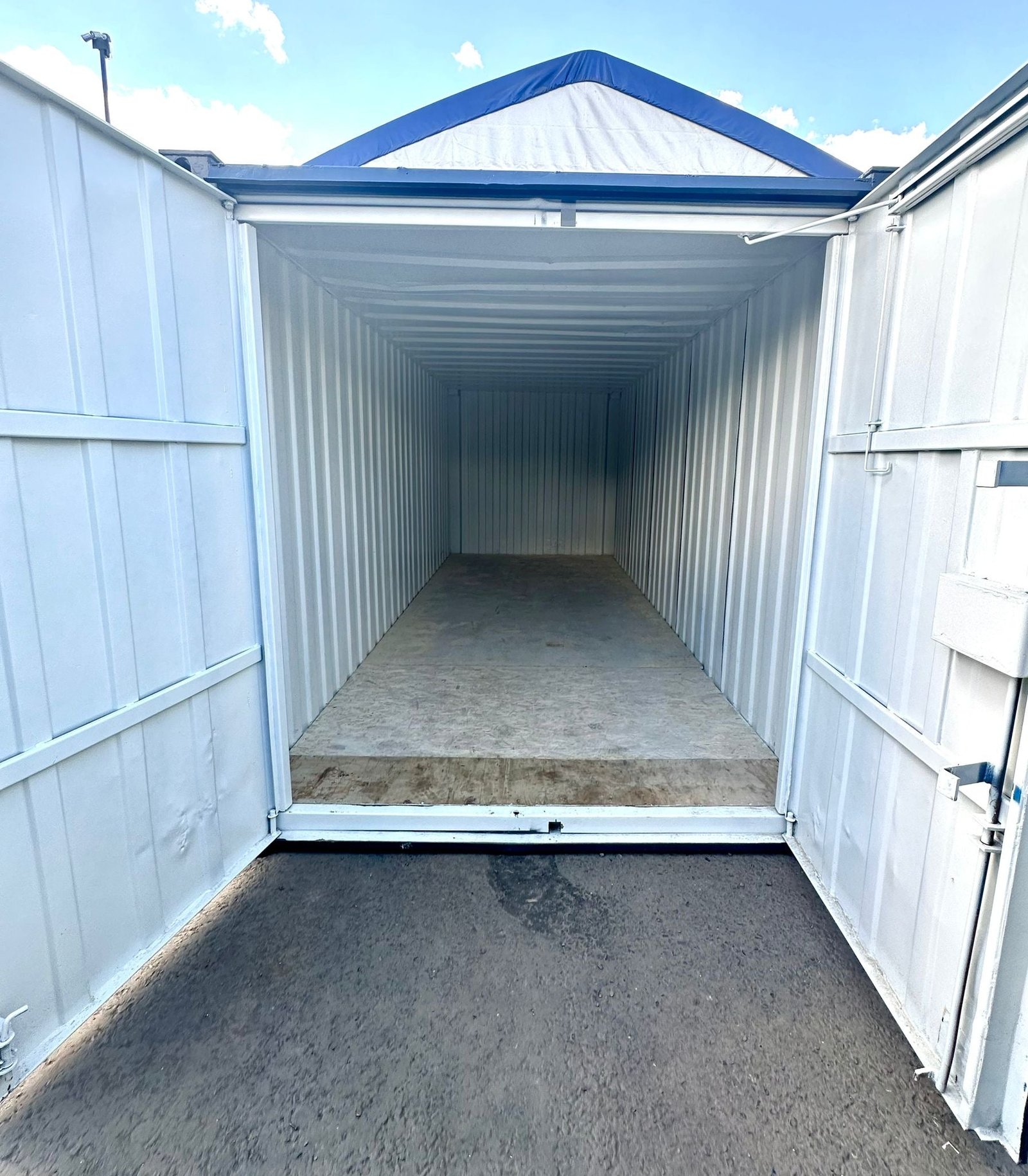 21ft x 8ft Anti-Vandal Secure Store - Portable Storage Container - Image 6
