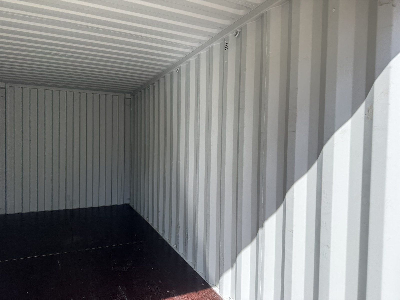 20ft New Shipping Container - Wind & Watertight - Beige - Unit JTAU104933-3 - Image 6