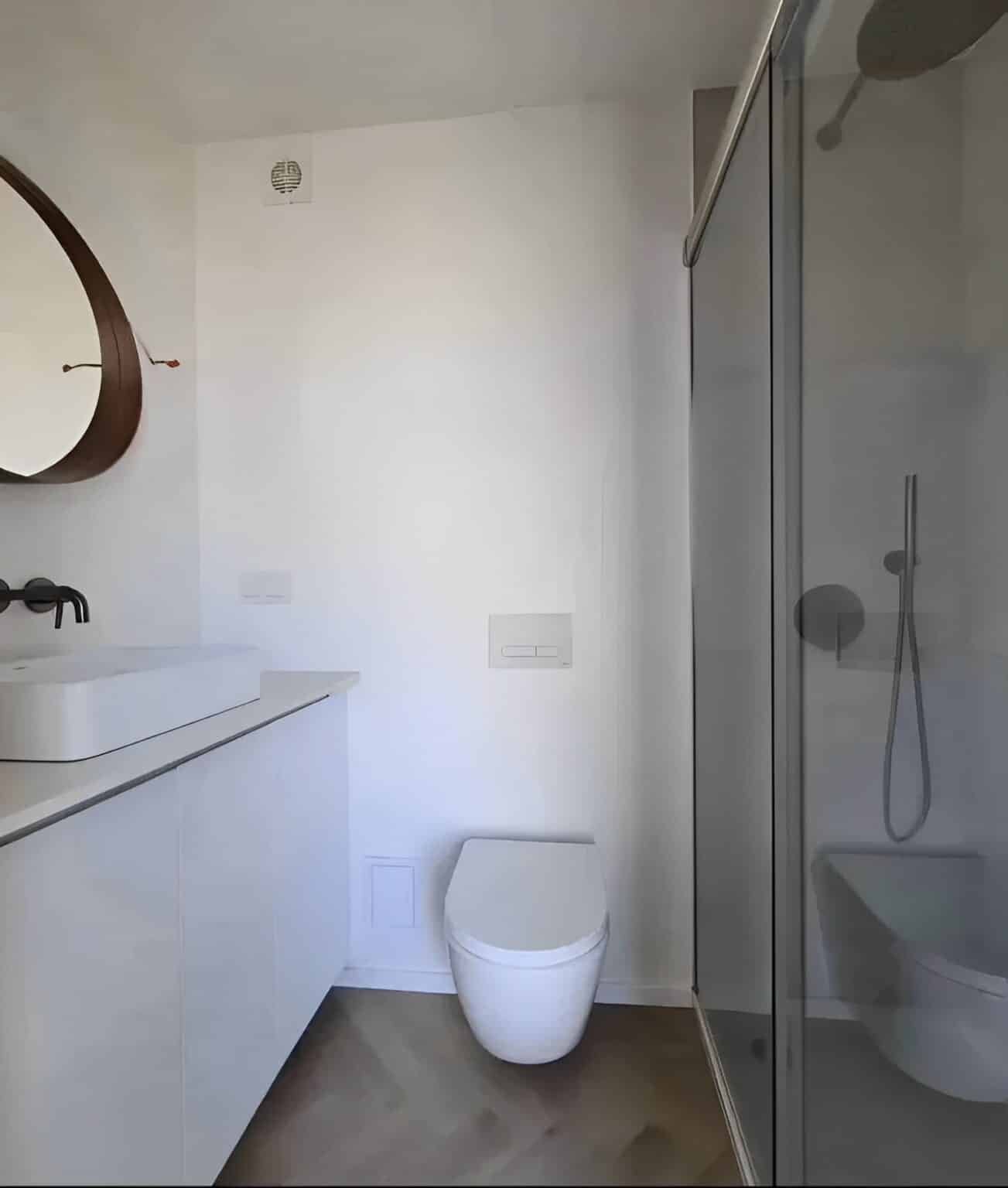 Custom 40ft Shipping Container House - Image 7