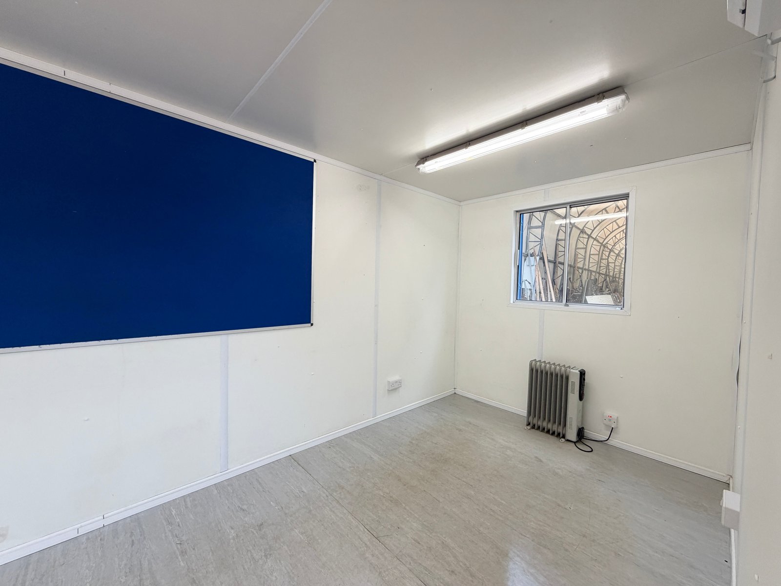 21x8ft - Canteen - Building Site Accommodation - Portable Anti-Vandal - Image 5