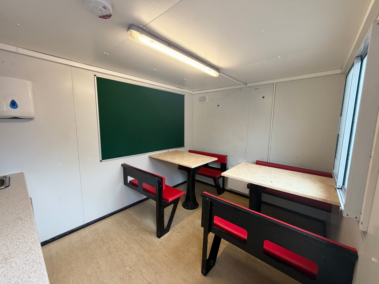20X9FT Static Welfare Unit - Office, Toilet, Canteen | No 1623 - Image 16