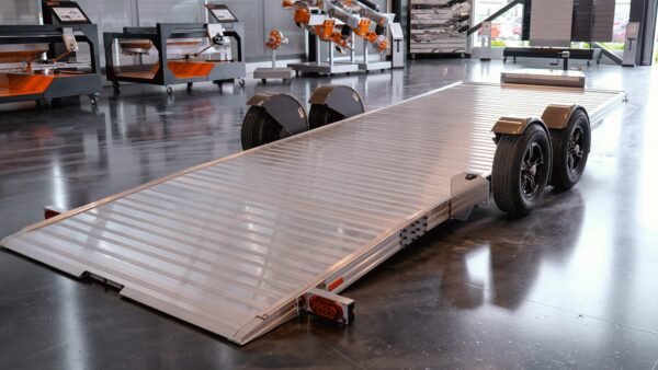 Timpe-720-EZLoad-18-e1753470302192.jpg NEW 2026 Timpte 720 EZ Load | Car Trailer 7000 GVWR 19'6" ft Deck Dropping Axles