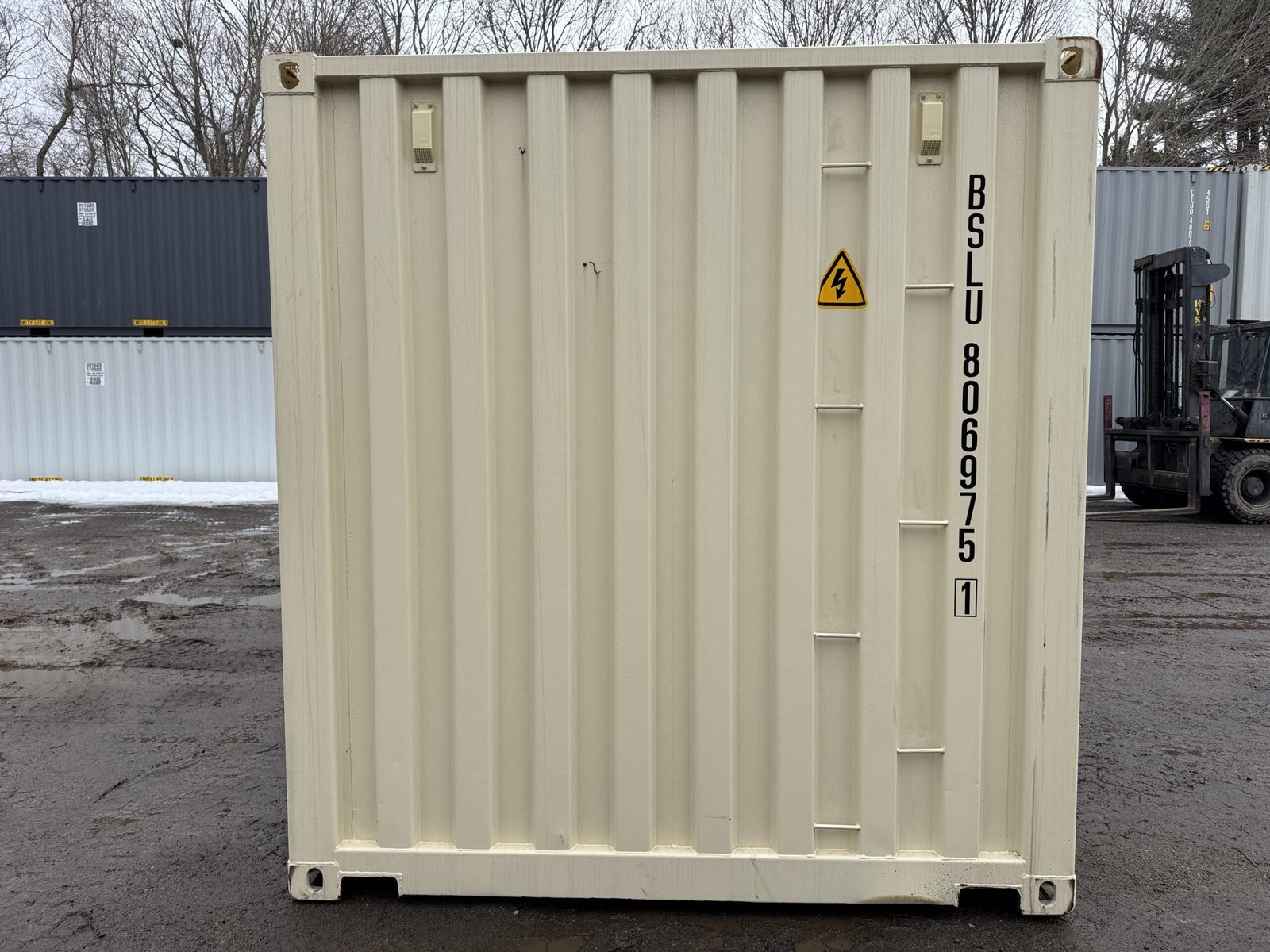 20ft New Shipping Container - Wind & Watertight - Beige - Unit BSLU806975-1 - Image 12