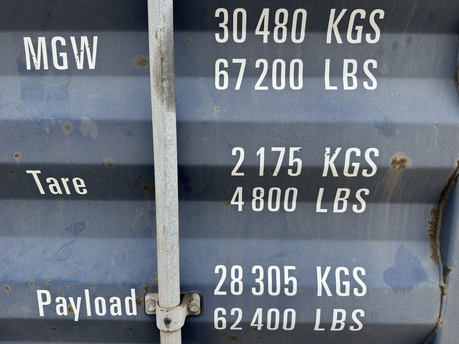 20ft Used Shipping Container - Wind & Watertight - Blue - Unit GESU399601-8 - Image 4