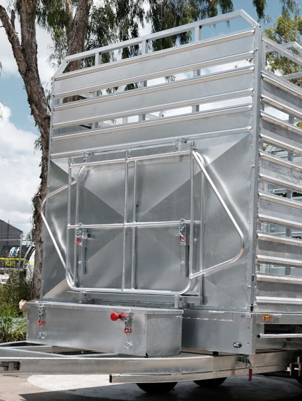 12×7 Hydraulic Flat Top Cattle / Livestock Trailer For Sale (3500KG ATM)