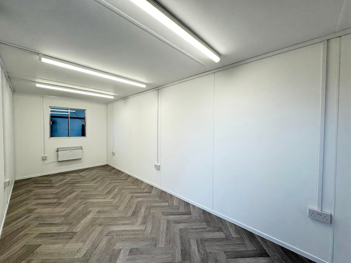 20x8ft - Office - Cabin / Container - Portable Building - Image 2