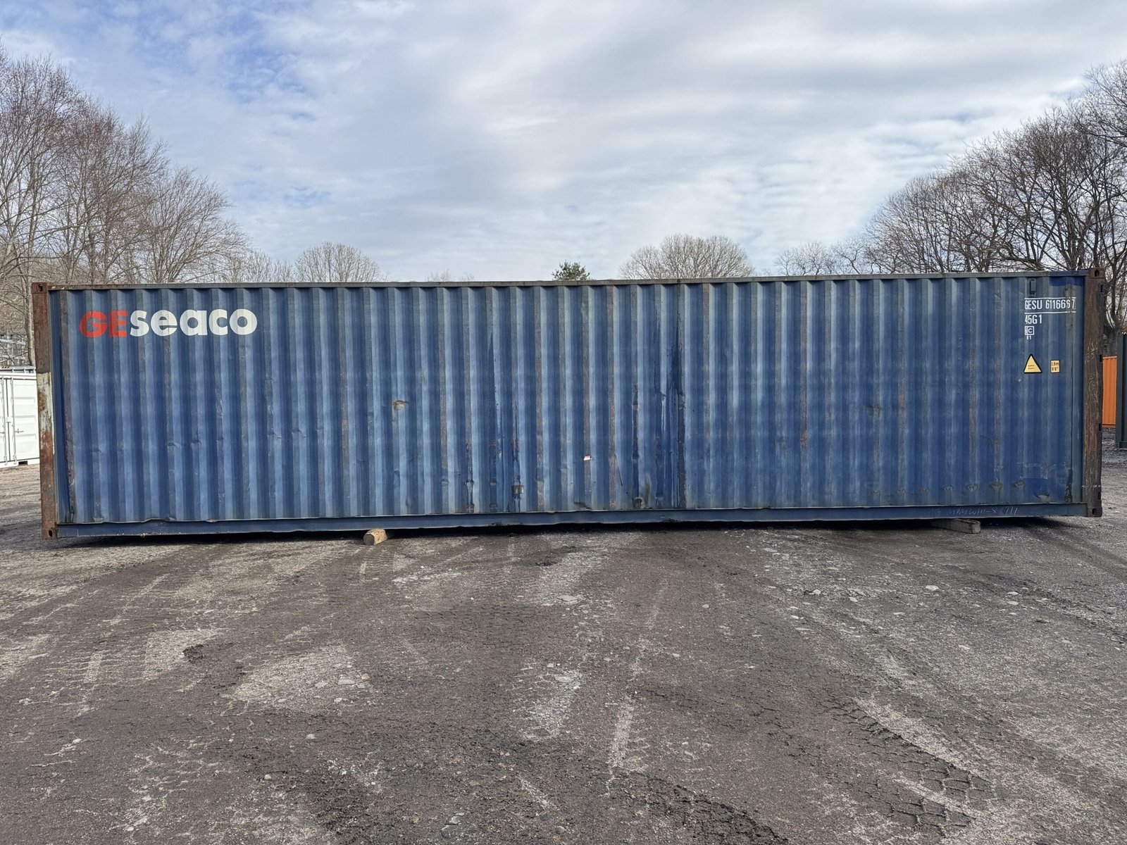 40ft Used High Cube Shipping Container - Wind & Watertight - Blue - Unit GESU611666-7 - Image 11