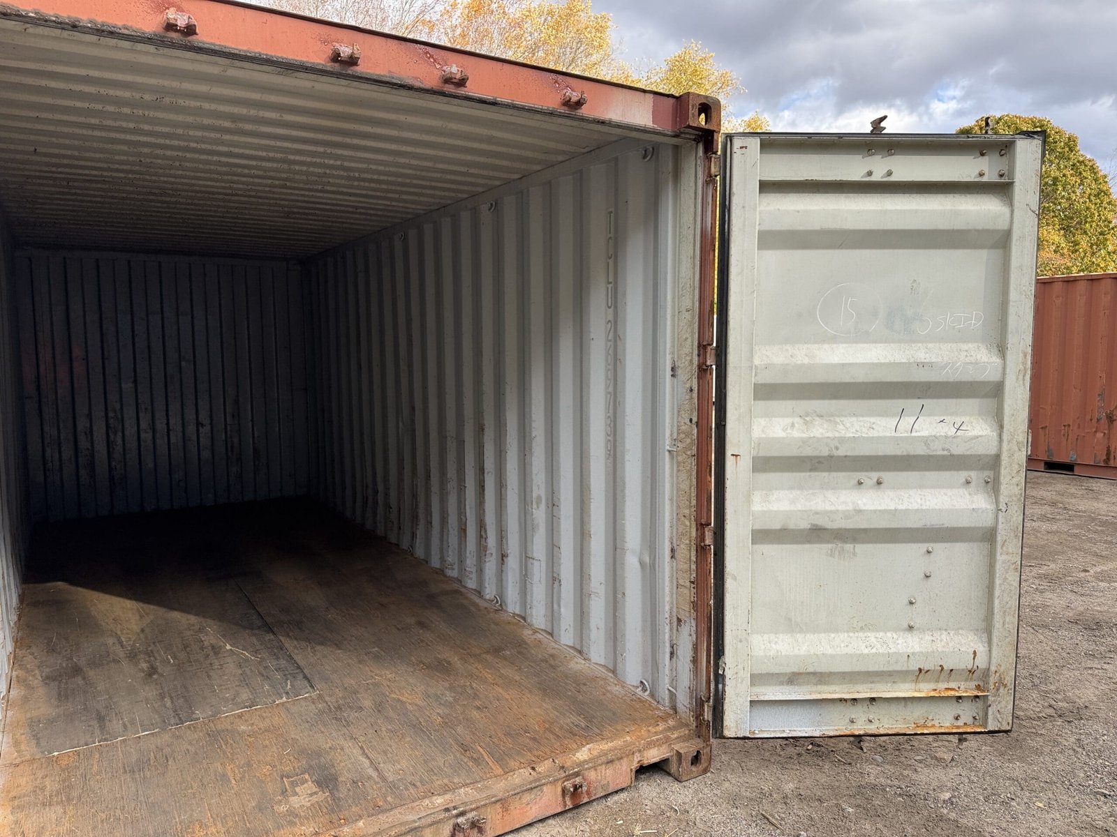 20ft Used Shipping Container - Wind & Watertight - Red - Unit TCLU269739-8 - Image 4