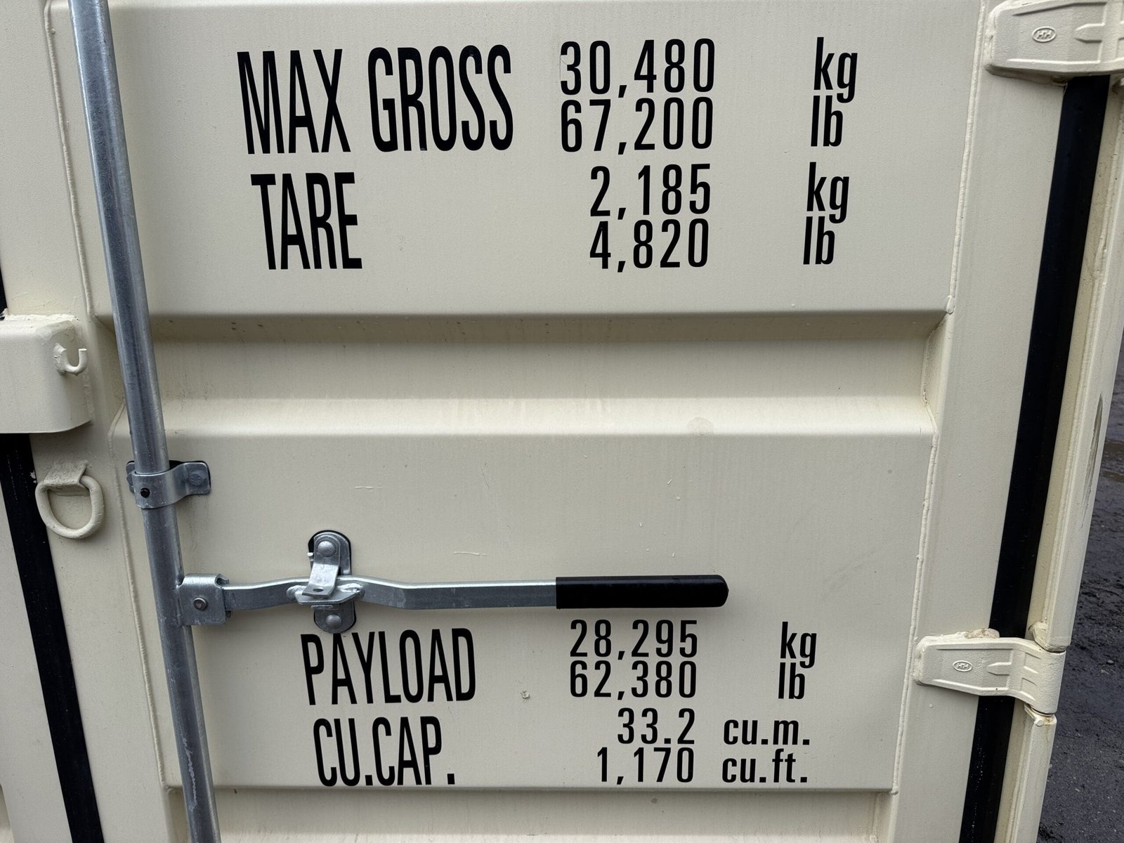 20ft New Shipping Container - Wind & Watertight - Beige - Unit BSLU806258-8 - Image 4