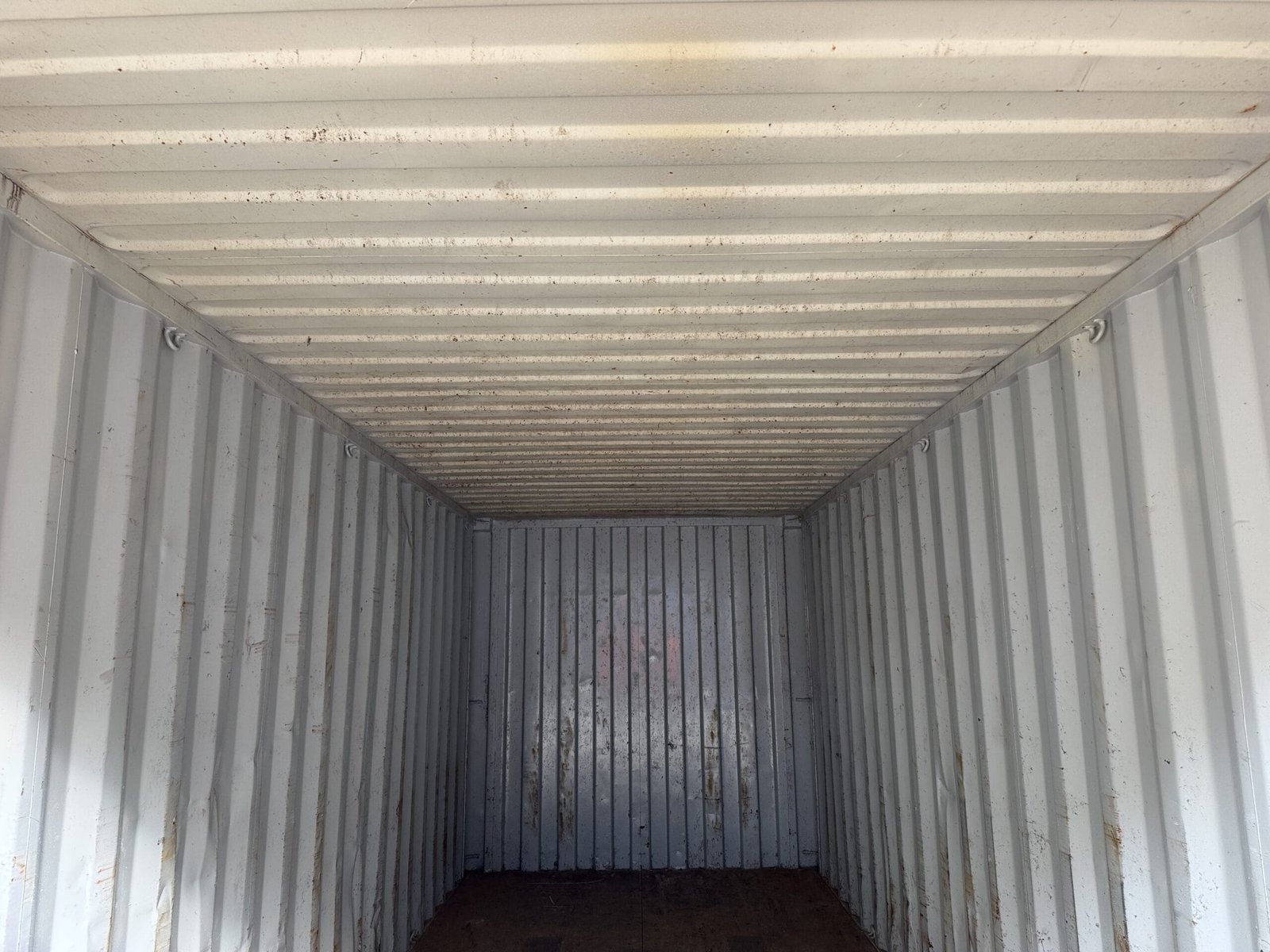 20ft Used Shipping Container - Wind & Watertight - Red - Unit TCLU269739-8 - Image 9