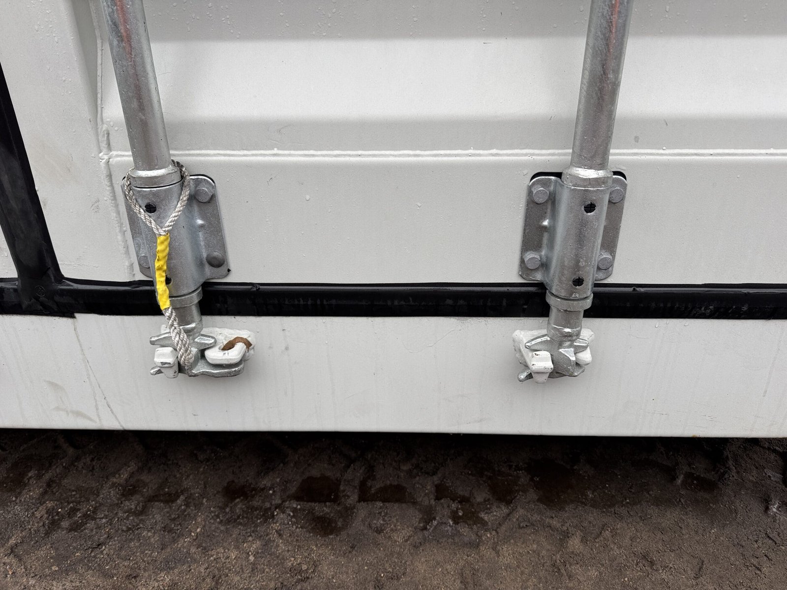 40ft New High Cube Shipping Container - Wind & Watertight - Lt Gray - Unit MMPU108785-0 - Image 7