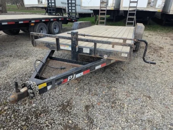 img-1.webp 2019 PJ 18 ft Fixed Tandem Axle