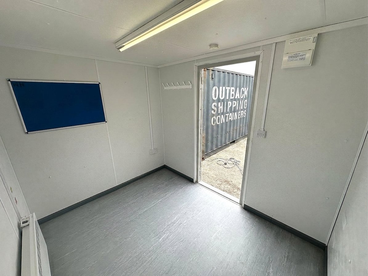 10x8 ft - Office / Garden Room - Open Plan - Portable Building - Anti-Vandal - Image 8