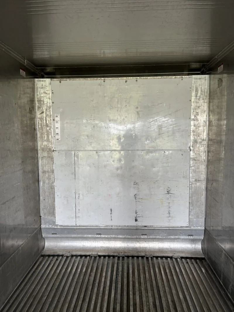 2009 40' High Cube Refrigerated Storage Container - CCR18757 - Image 4