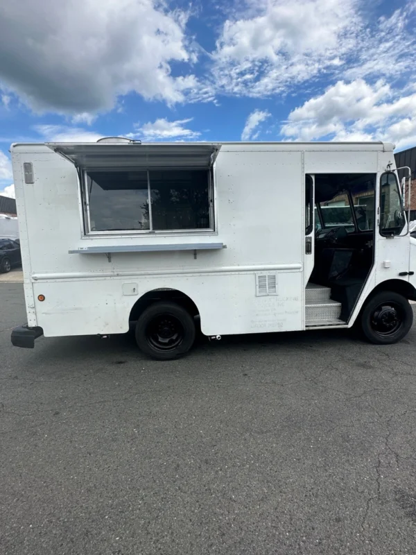 s-l1600-2026-06-24T204823.611-1.webp Food Truck with Brand New Kitchen for sale