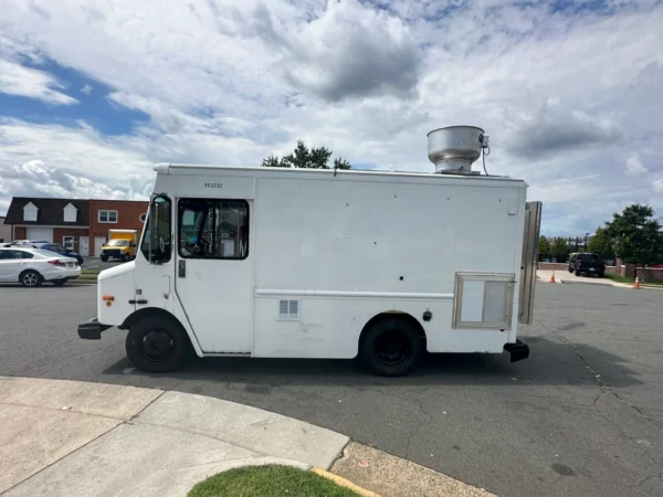 s-l1600-2026-06-24T204853.543-1.webp Food Truck with Brand New Kitchen for sale