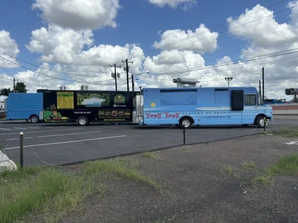 s-l1600-2026-06-24T205216.486-1.webp THIS IS A 22 FOOT KITCHEN FOOD TRUCK FOR 2026 custom build 956-890-5400