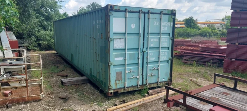 Watertight 40ft Shipping Container - Extra Space for Storage. - Image 4