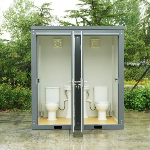 Single Stall Portable Restroom Outdoor Mobile Toilet Sink Bathroom & Accessories