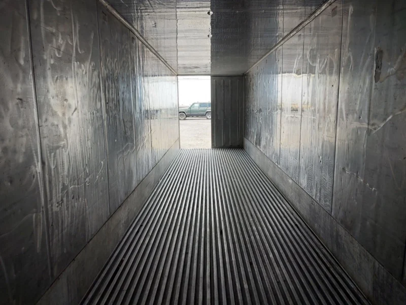 Working 40ft Refrigerated High Cube Reefer Container 2010 Carrier Thinline Used - Image 3