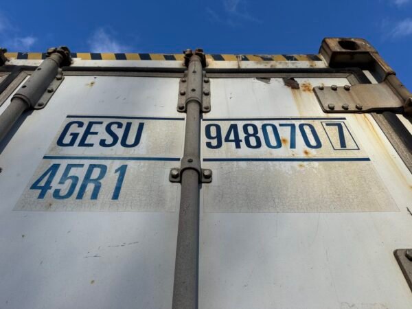 6a34320f_IMG_5356-scaled-1.jpeg 40ft As-Is High Cube Shipping Container - Wind & Watertight - White - Unit GESU948070-7
